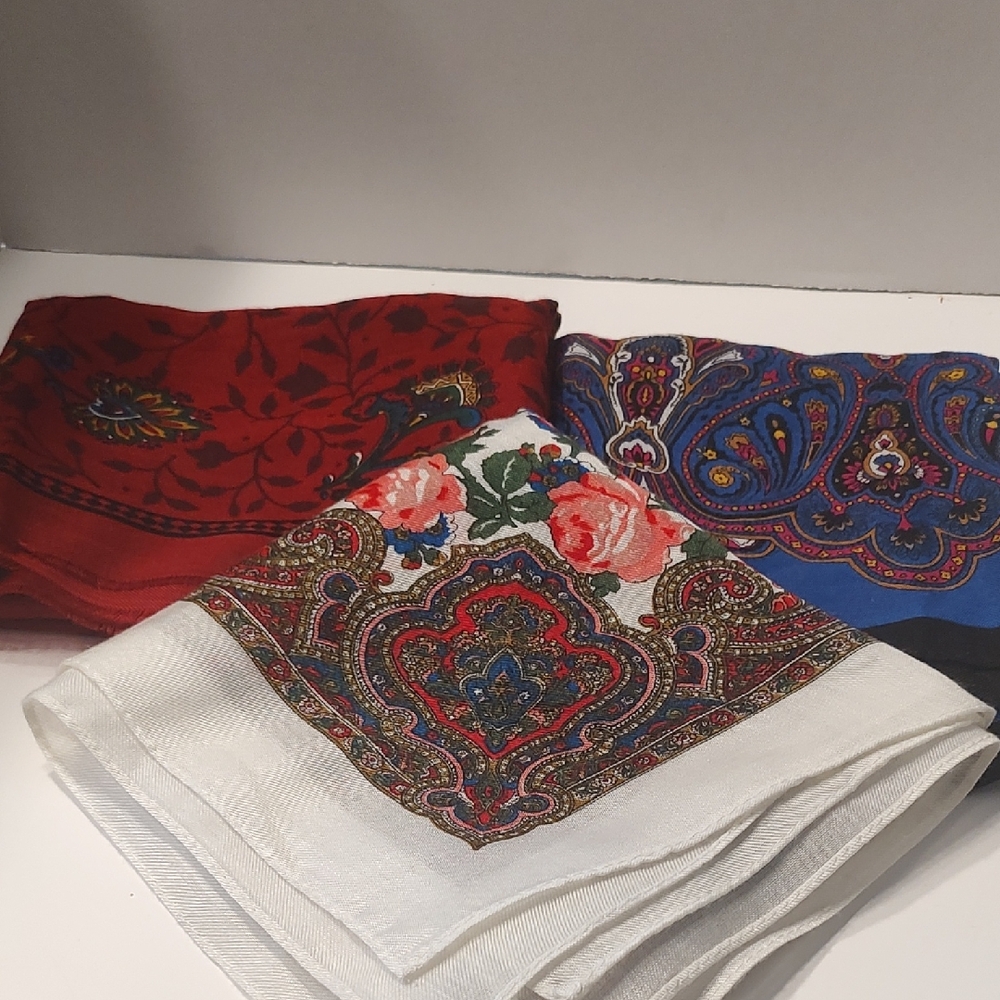 Colorful Vintage Acrylic Patterned Scarves Set X 3